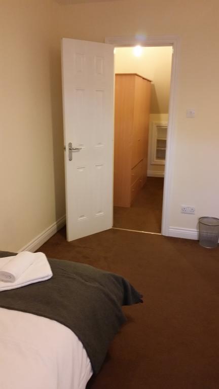 Livingston Ideal Commuter House Luaran gambar