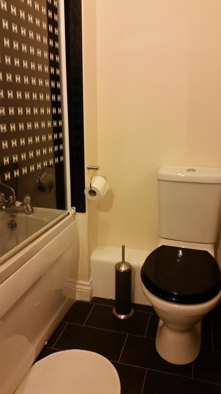 Livingston Ideal Commuter House Luaran gambar