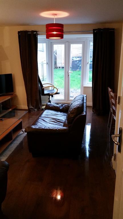 Livingston Ideal Commuter House Luaran gambar